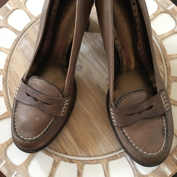 Michelle D leather heeled penny loafers - Picture 2 of 14